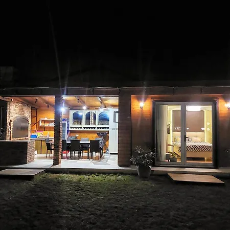 Mp Banstol 4*- Brdez Do, Fruska Gora Villa Indija
