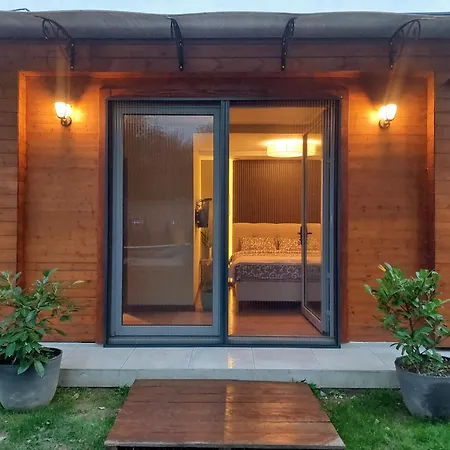 Mp Banstol 4*- Brdez Do, Fruska Gora Villa Indija