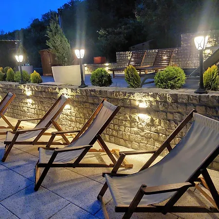 Mp Banstol 4*- Brdez Do, Fruska Gora Villa *