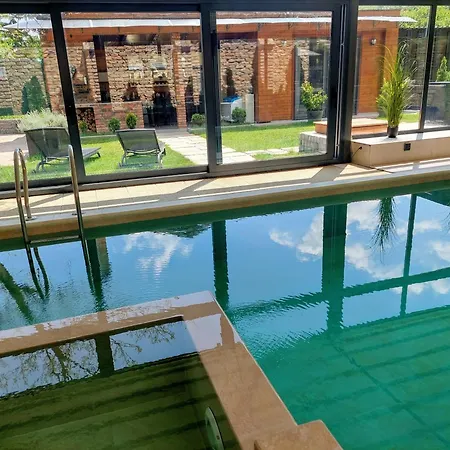 Villa Mp Banstol 4*- Brdez Do, Fruska Gora Indija
