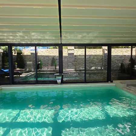 Mp Banstol 4*- Brdez Do, Fruska Gora Indija