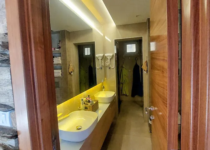 Mp Banstol 4*- Brdez Do, Fruska Gora Vila